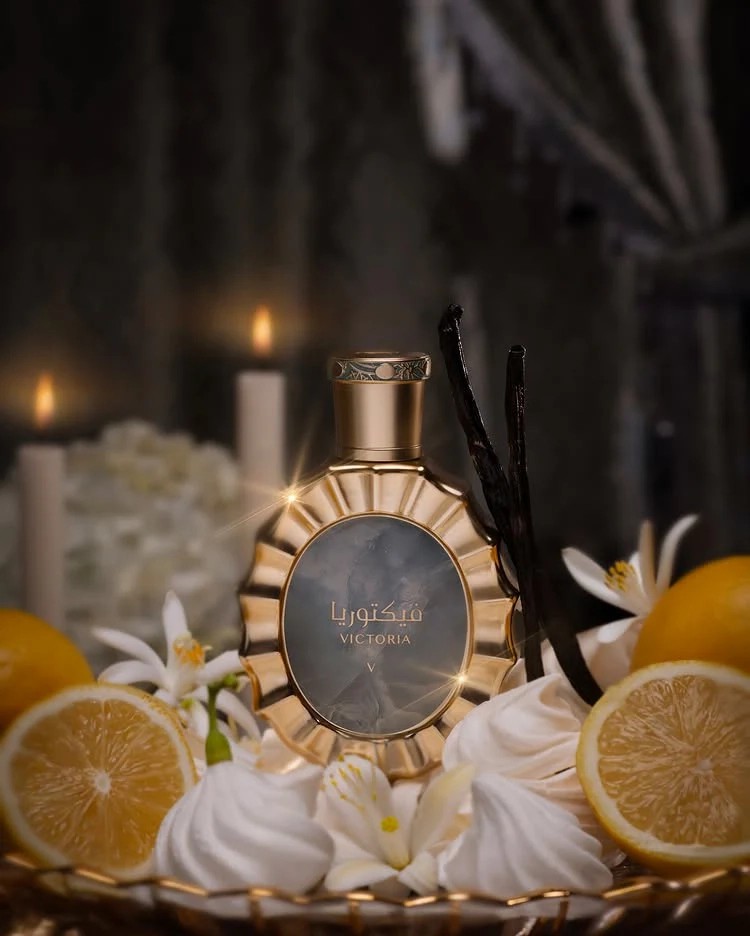 Lattafa Victoria per Donna Eau - Eau De Parfum Women recensione e prezzo