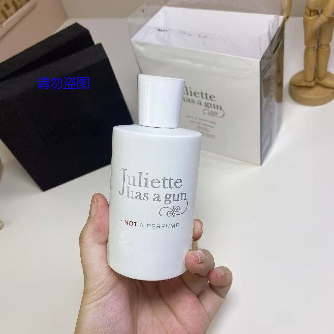Profumo di Lusso 100ml Eau De  - Eau De Parfum Women recensione e prezzo
