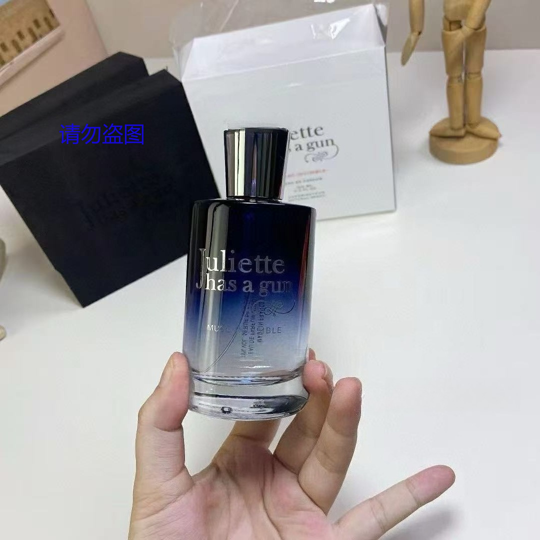 Profumo di Lusso 100ml Eau De  - Eau De Parfum Women recensione e prezzo