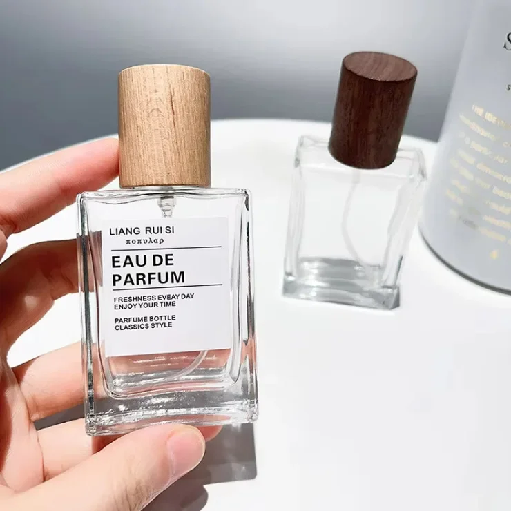 Flacone Spray in Vetro da 30/5 - Perfume Fragrance World Qahwa recensione e prezzo